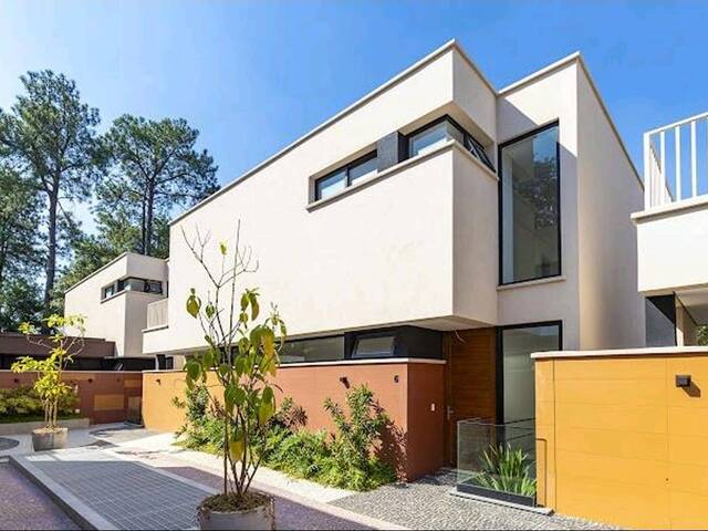 #151 - Casa para Venda em São Paulo - SP - 1