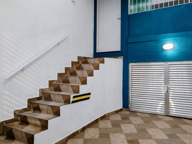 Venda em Jardim Satélite - São Paulo