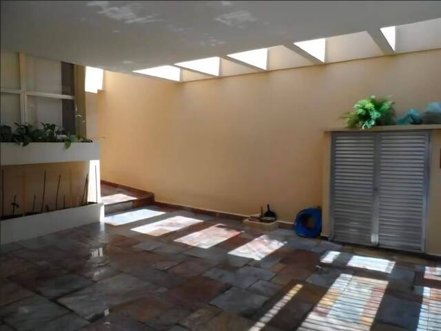 #210 - Casa para Venda em São Paulo - SP - 2